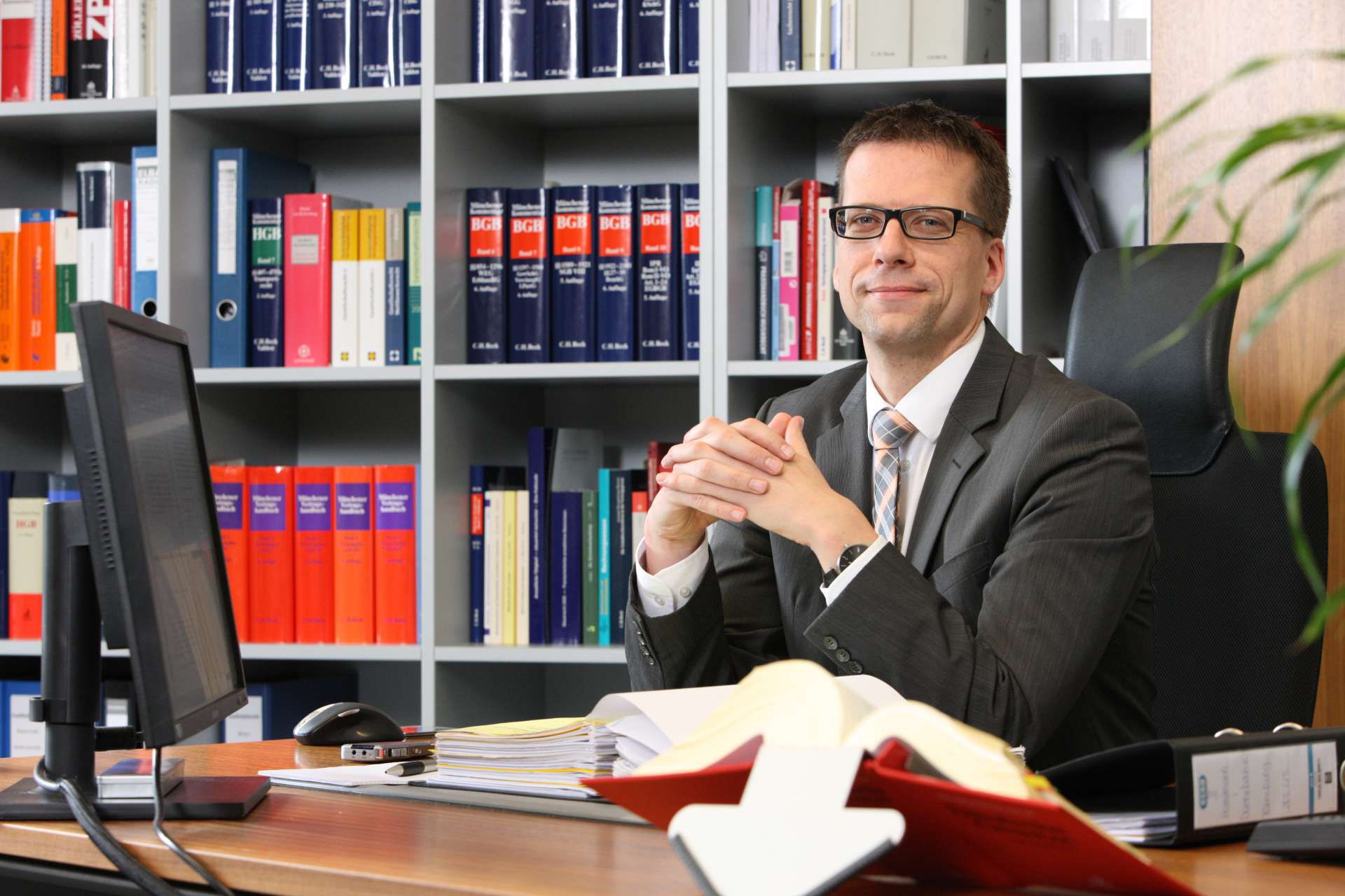 Rechtsanwalt und Notar Dirk Möhring